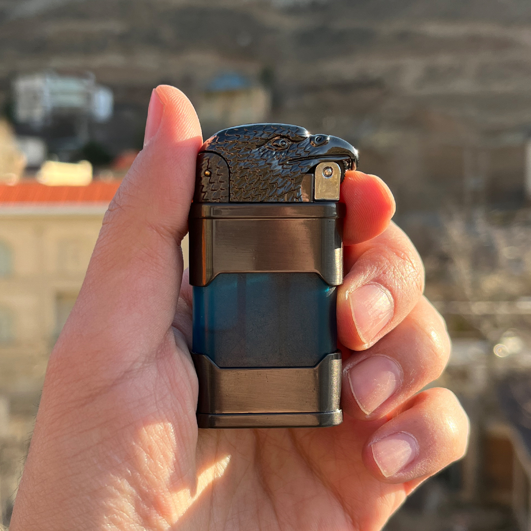eagle-lighter-double-mode (1) فندک عقابی وسط شیشه Eagle Lighter